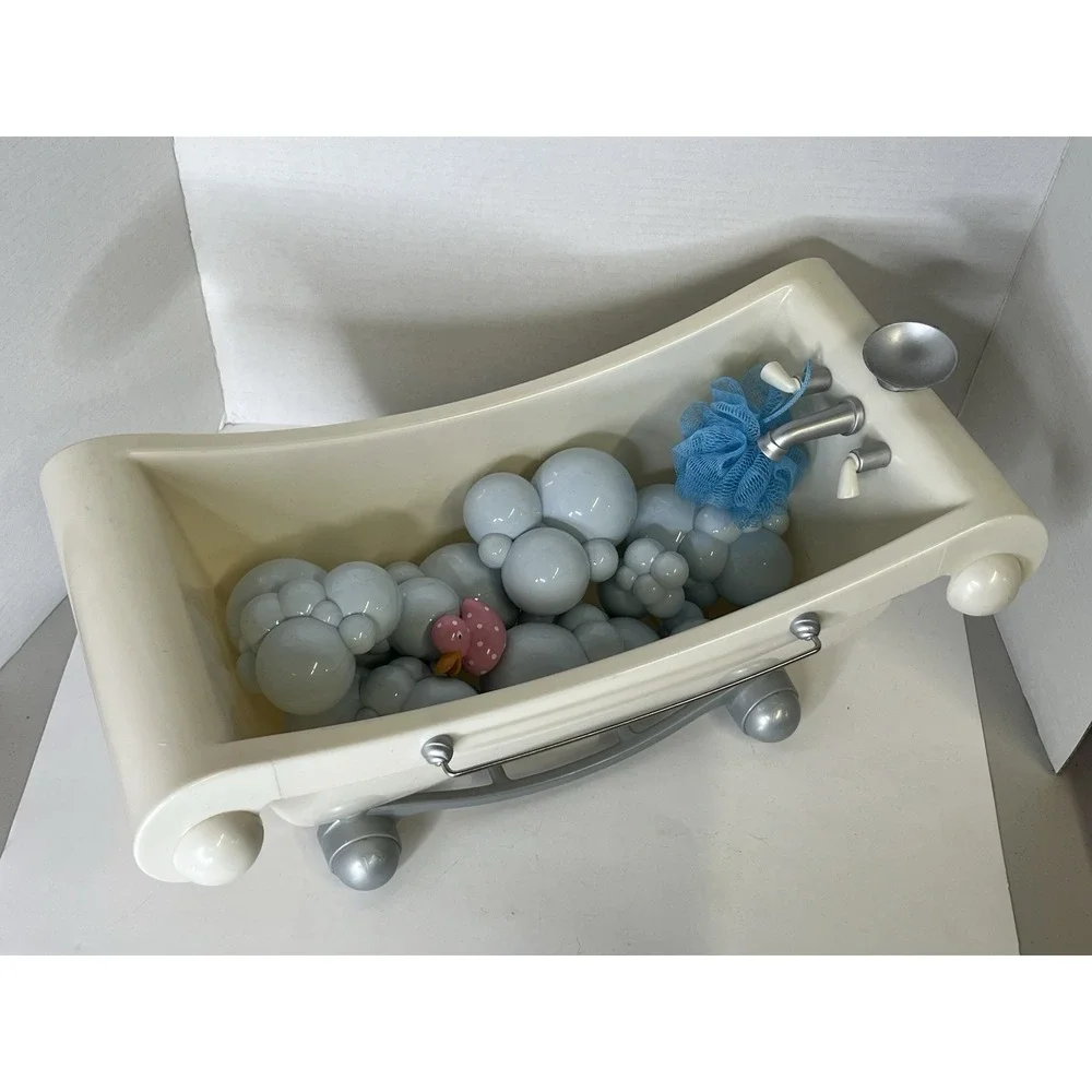 American Girl BUBBLE BATHTUB Just Like You Retired White Bath Time & Accessories